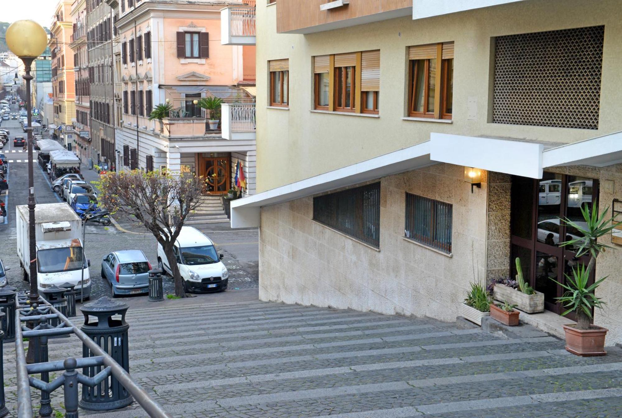 Vatican Domus Stefania Guest House, Rome